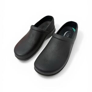 Klogs Footwear Mens Size 11 Black slip resistant Shoes